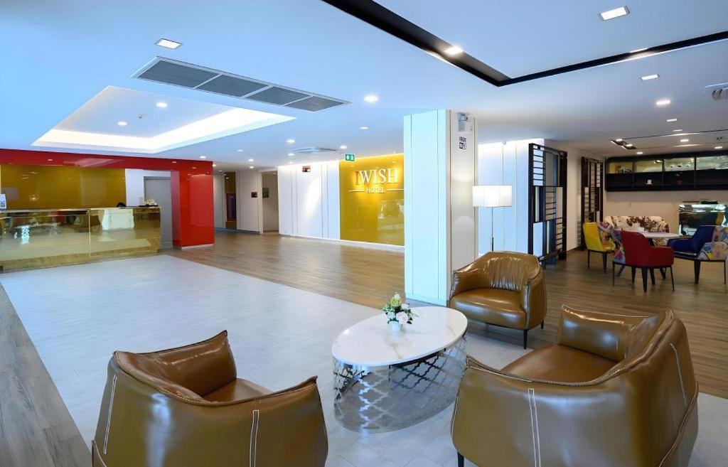 בנגקוק Iwish Hotel מראה חיצוני תמונה