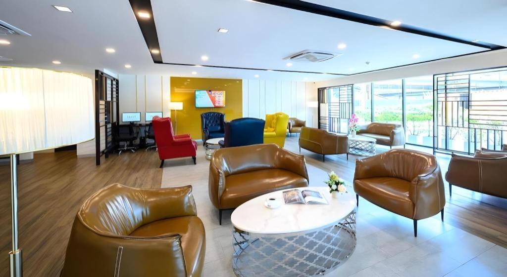 בנגקוק Iwish Hotel מראה חיצוני תמונה